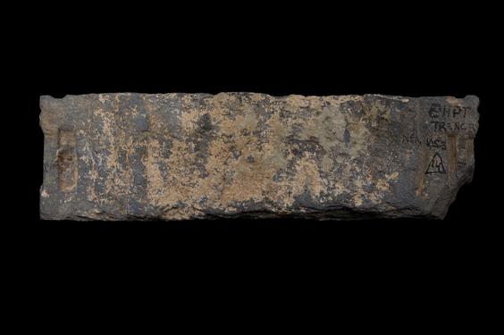 Image of Buddhas with devotees