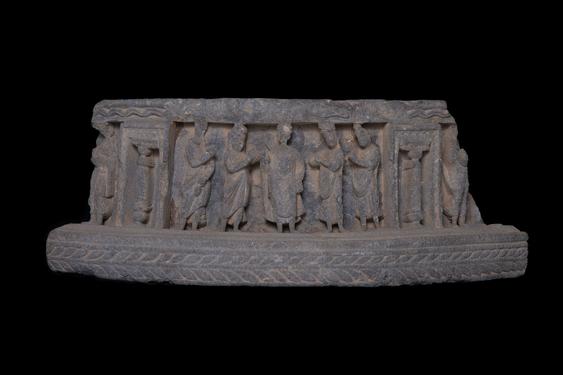 Image of Buddha and devotees