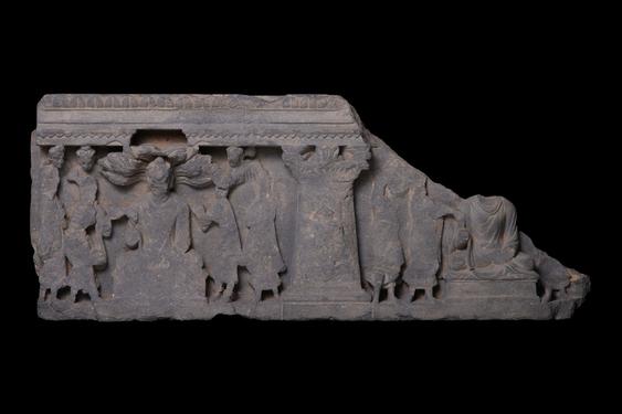 Image of Buddha and devotees