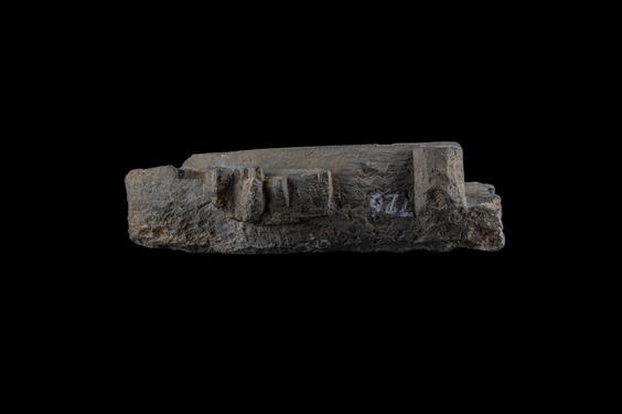 Image of Buddha with devotees