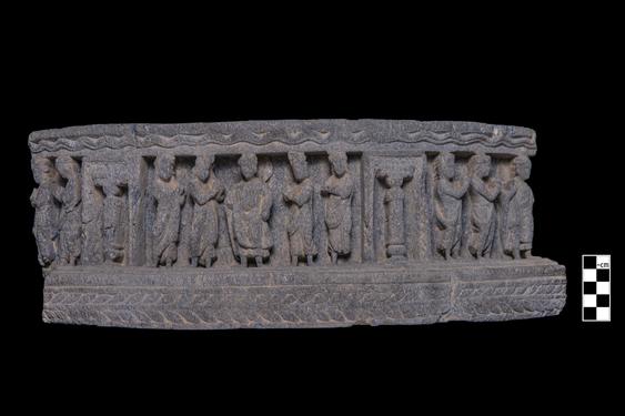 Image of Buddha and devotees