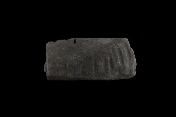 Image of Garland bearers