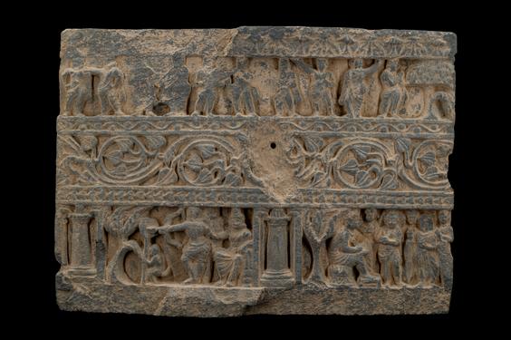 Image of Last Existence: Princely Life; figures