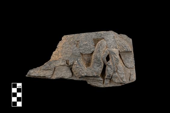 Image of Garland bearers